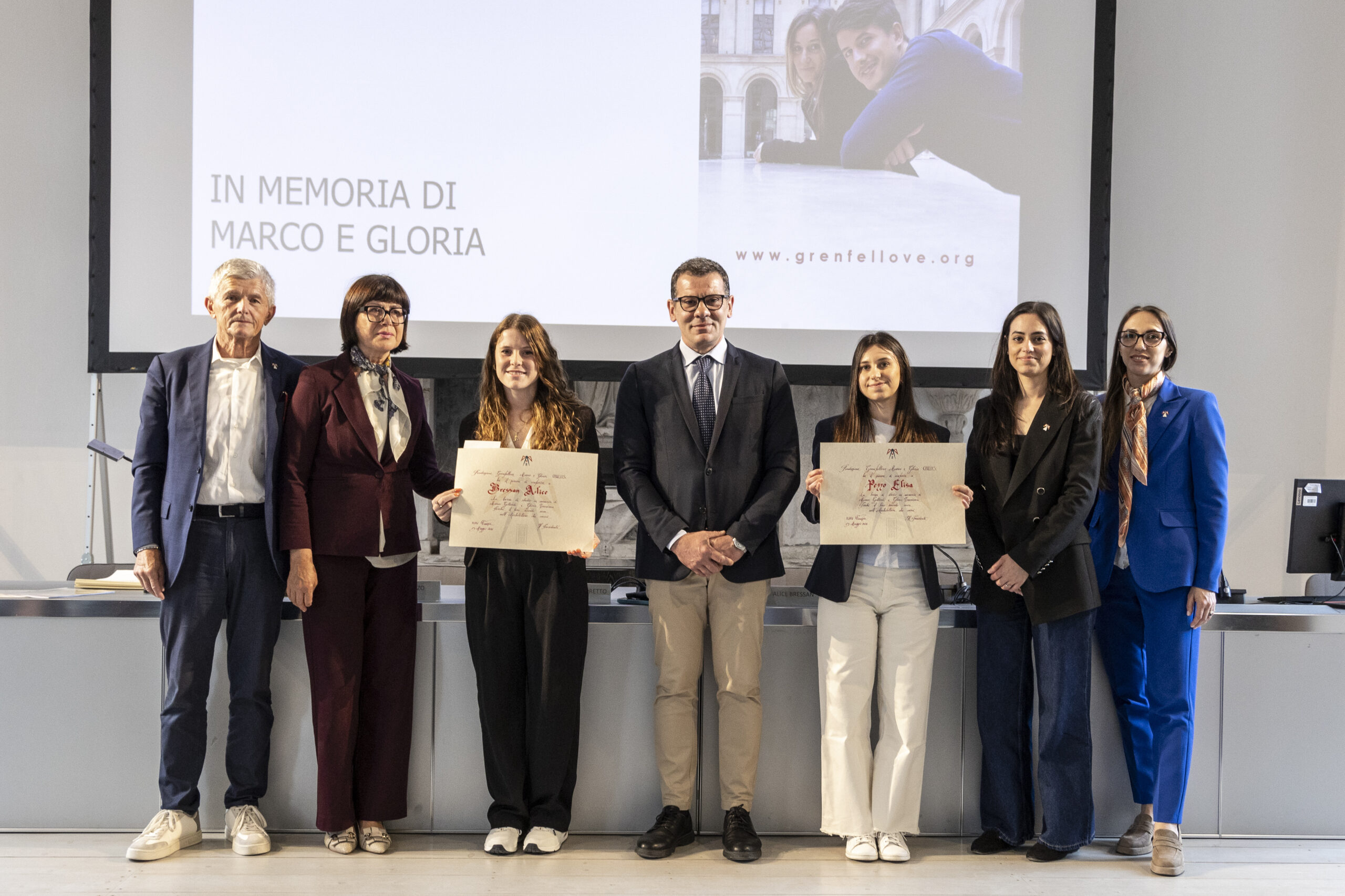 Università Iuav di Venezia. Cerimonia di consegna di premi di laurea | Ultime news Grenfellove - Marco e Gloria